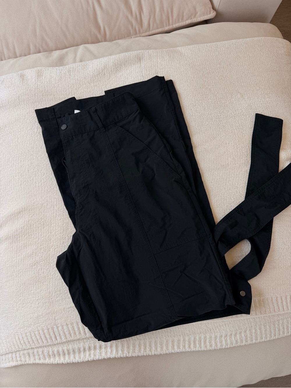 ALO - High-Waist Voyager Trouser - Black Medium (M)